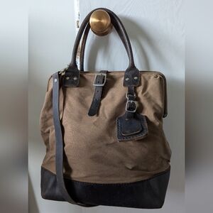 Billykirk Small Carryall